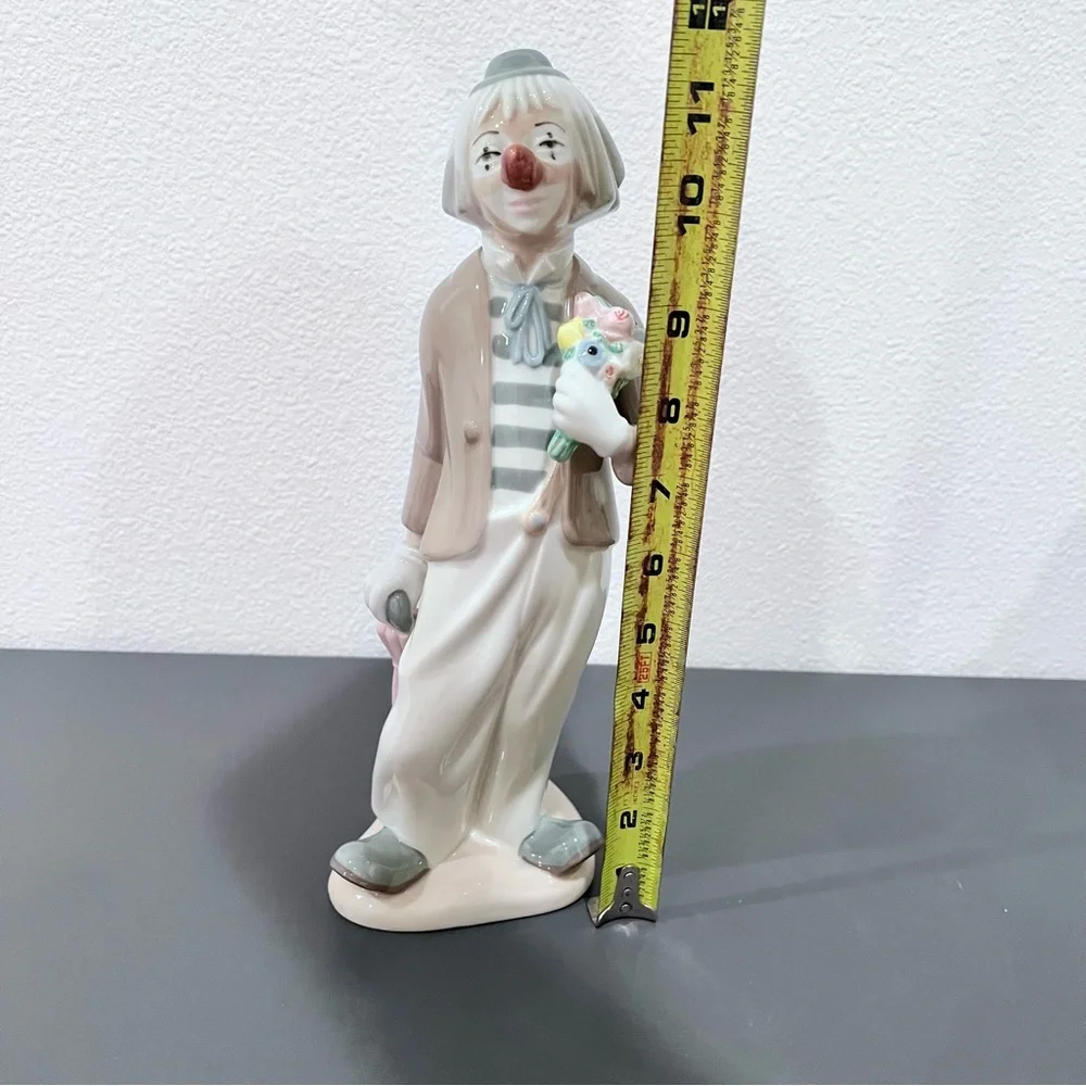 Casades Clown figurine 11 1/4